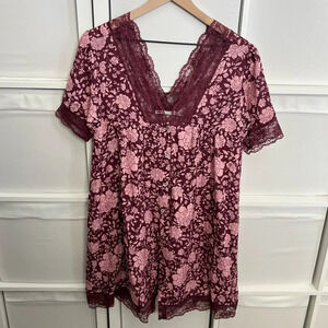 Novella Royale Floral Lace Mini Dress